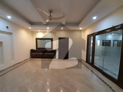 Luxurious 5 Bedroom House For Rent With Lush Green Lawn In State Life Phase 1 Block B State Life Phase 1 Block B