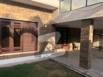 Luxurious Triple Storey House In VVIP Block Gulshan Iqbal Block 5 Gulshan-e-Iqbal Block 5