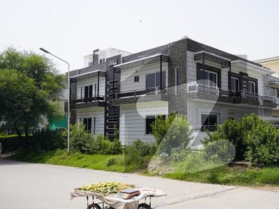 Main Double Road Proper Corner With Extra Land Brand New Modern Luxury 40 X 80 House For Sale In G-13 Islamabad G-13/1