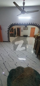 Nazimabad No.4 2 Bedroom Drwaing Dining Lounge Full Floor Available For Rent Nazimabad Block 4