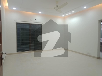 One Kanal Lower Portion For Rent In Phase 2 Block Q DHA Lahore DHA Phase 2 Block Q