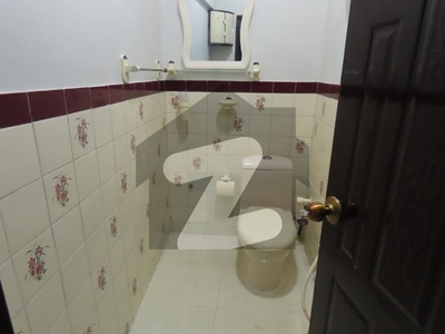 protion for rent 3 bedroom drawing and lounge vip block Gulistan-e-Jauhar Block 3