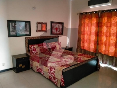 Splendid Fully Furnished 10 Marla Fully Furnished House Available,DHA PHASE 8,EX-AIr Avenue DHA Phase 8 Ex Air Avenue