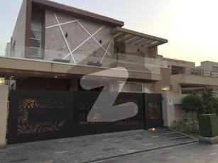 1 Kanal Modern Designer Elegant Royal Palace NEAR RAYA DHA Phase 6 Block M