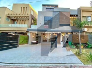 10 Marla Architect Designer House For Sale Hot Location Bahria Town Iris Block