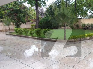 1000 Square Yard 4 Bedroom House For Rent In F-6, Islamabad F-6