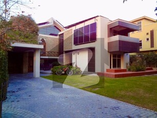2 Kanal Modern Designed House For Sale In Bahria Town Phase 5 Bahria Town Phase 1
