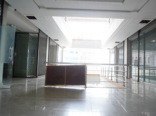 344 Ft² Office for Sale In Model Town, Faisalabad