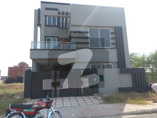 5 Marla Like New House With Gas Available For Sale In Bahria Town Lahore. Bahria Town Sector D