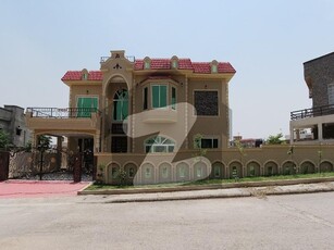 End Your Search For On Excellent Location House Here And sale Now Bahria Town Phase 8 Block D