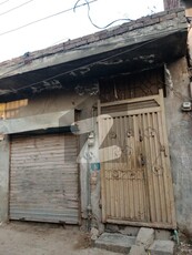 Prime Location Single Storey Old House Available For Sale Ideal Location Main Band Road Sanda Kalan