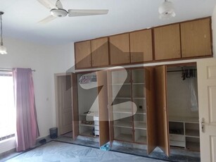Separate Entrance Upper Portion Available For Rent In G-11 G-11