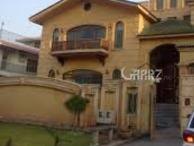 10 Marla House for Sale in Lahore Bankers Co-operative Housing Society