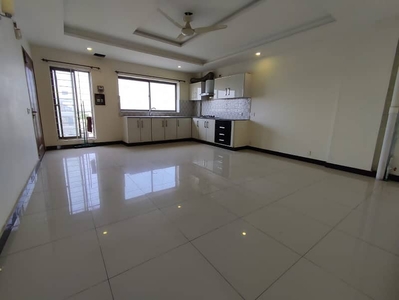 1 Bed Apartment For Sale In Sector C, Main Boulevard, Bahria Town Lahore