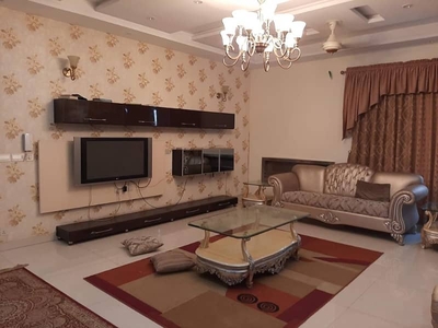 1 Kanal Bungalow for sale in DHA Lahore
