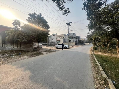 1 Kanal Idol Location Plot On Main Road Block D Johar Town Commercial An Residencial