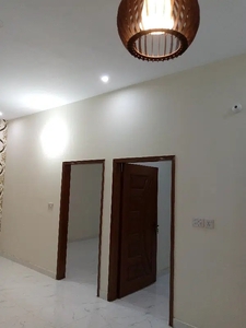 136 Yd² House for Sale In Model Colony, Karachi