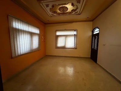 240 Yd² House for Sale In Gulshan-e-Iqbal Block 13D, Karachi
