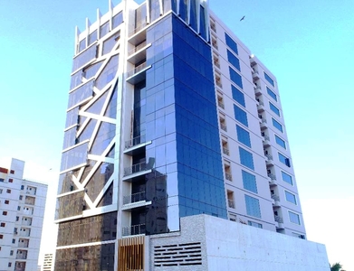 420 Ft² Office for Sale In Bahadurabad, Karachi