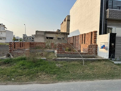 5 Marla Facing Mosque Plot With Complete Foundation Work For Sale In Platinum Block Park View City Lahore