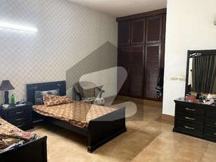 1 KANAL 5 MARLA HOUSE FOR RENT MAIN CANTT LAHORE Cantt