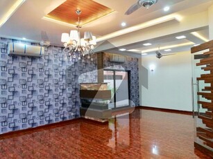 1 Kanal Full House Is Available For Rent In DHA Phase 3 Lahore DHA Phase 3