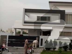 1 KANAL LOWER LOCK UPPER PORTION AVAILABLE FOR RENT IN DHA PHASE 6 DHA Phase 6