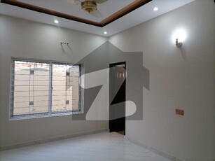 10 MARLA HOUSE AVAILABLE FOR RENT IN BAHRIA TOWN AA BLOCK Bahria Town Block AA