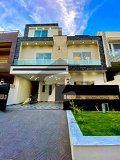 30x60 Brand New Luxurious House For Sale in G-13 Islamabad G-13