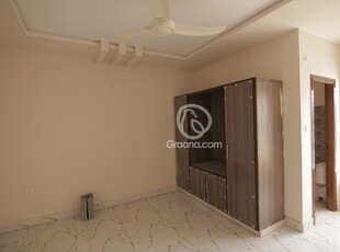 5 Marla Flat for Sale In Canal Villas, Faisalabad