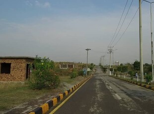5 Marla Residential Plot In University Town - Block C Is Available