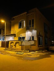 9 Marla Corner House For Rent Bahria Town Phase 8 Abu Bakar Block