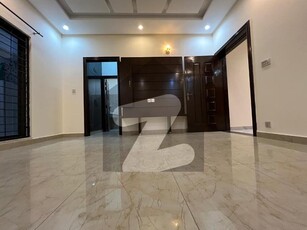 10 Marla House Available For Rent In Central Park Housing Scheme Lahore Central Park Housing Scheme