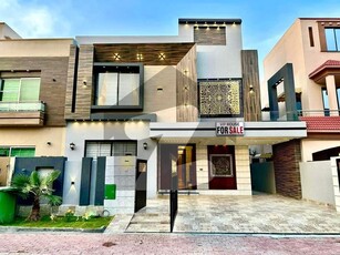 10 MARLA LUXURY BRAND NEW HOUSE NEAR PARK MASJID FOR SALE IN BAHRIA TOWN LAHORE Bahria Town Tulip Block