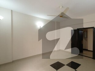 2600 Square Feet Flat For sale In Cantt Askari 5 Sector F