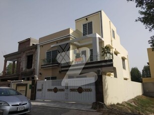 8 Marla Upper Portion Only For Small Family With 2-3 Room Options Bahria Orchard Phase 2