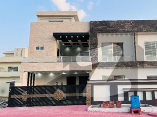 Brand New Luxury House 10 Marla Faisal town Faisal Town F-18