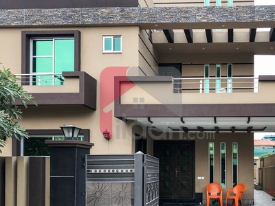 10 marla house for sale in Block D3, Wapda Town, Lahore