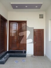 5 MARLA LOWER PORTION AVAILABLE FOR RENT Wapda City Block L