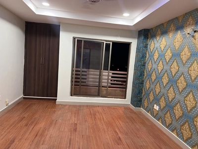 1000 Ft² Flat for Sale In Bahria Town Phase 4, Islamabad