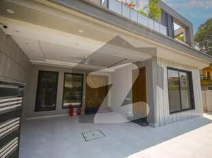 10 Marla Brand New Super Luxury Ultra Modern Design Double Height Lobby House For sale in Valencia Town Valencia Housing Society
