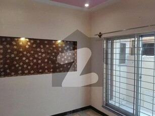 10 Marla Slightly House for Sale In Bahria Town - Quaid Block Lahore Bahria Town Quaid Block