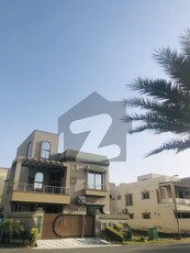 12 MARLA CORNER FACING PARK USED HOUSE FOR SALE BAHRIA TOWN LAHORE Bahria Town Block CC