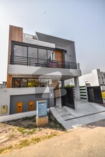 5 MARLA LUXURY HOUSE FOR SALE PRIME LOCATION IN DHA PHASE 6 DHA Phase 6