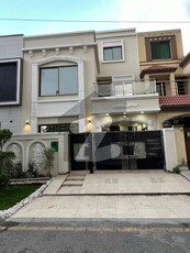 BRAND NEW 5 MARLA HOUSE FOR SALE IN VERY REASONABLE PRICE Bahria Town Block AA