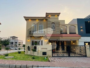 Sector F1 10 Marla Luxury Designer House For Sale Corner Boulevard Two Side gate Huge Car Parking A Plus Construction Owner Built Bahria Town Phase 8 Sector F-1