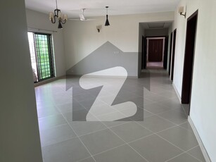 10 Marla 3 Bedroom Room Apartment Available For Sale In Askari 11 Lahore Askari 11