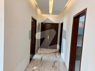 10 Marla 3 Bedrooms Facing Lake Flat Available For Rent. Askari 11 Sector D