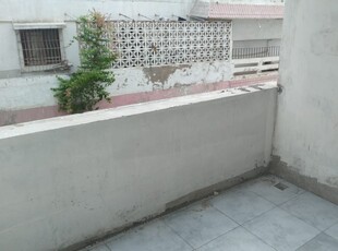 1000 Ft² Flat for Sale In Gulshan-e-iqbal Block 13D-3, Karachi