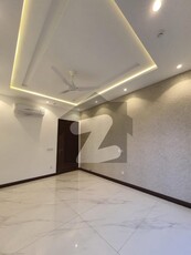 20 MARLA UPPER PORTION AVAILABLE FOR RENT DHA Defence Phase 2